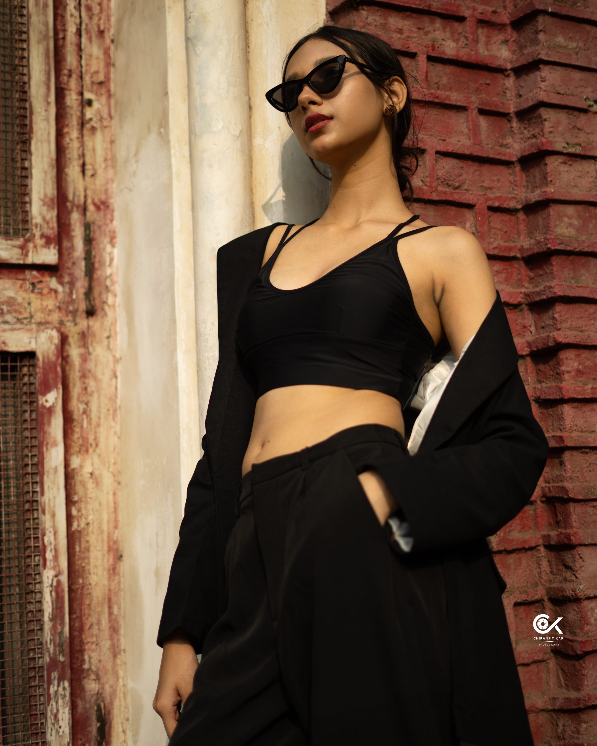 METROPOLITAN COUTURE - High Fashion Mumbai Street Style